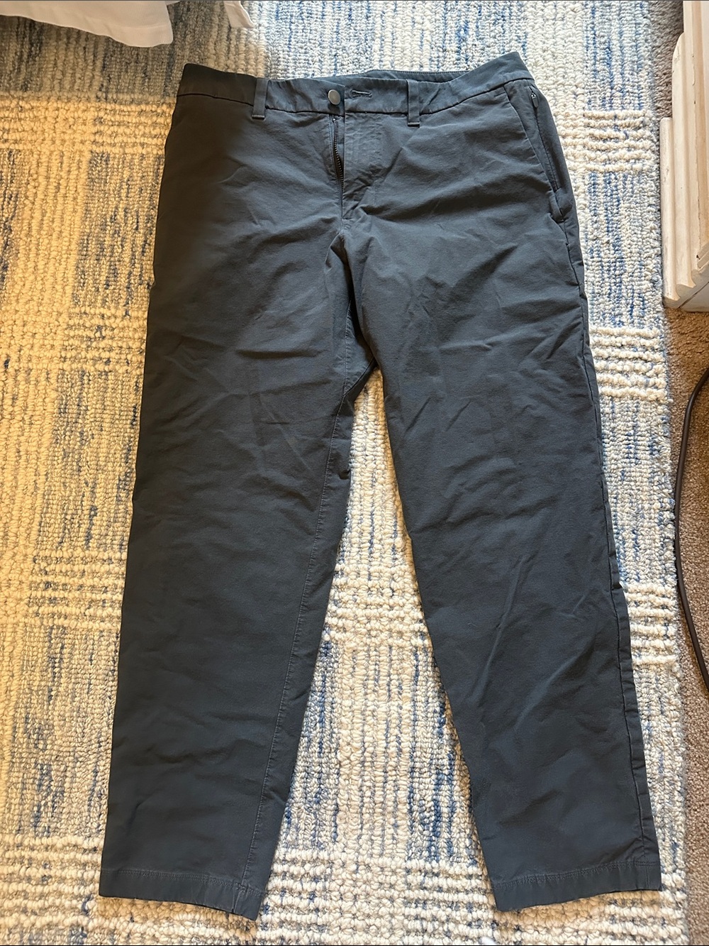 Lululemon Men's grey blue ABC pant